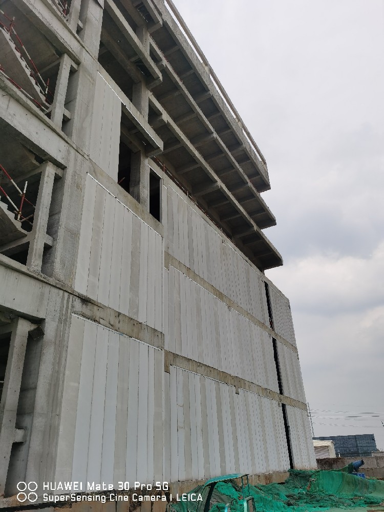 ALC蒸壓加氣混凝土板